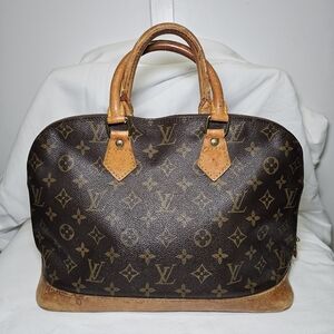 Louis Vuitton Alma PM